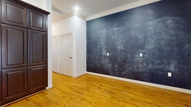 Building Photo - 2540 Prospect St