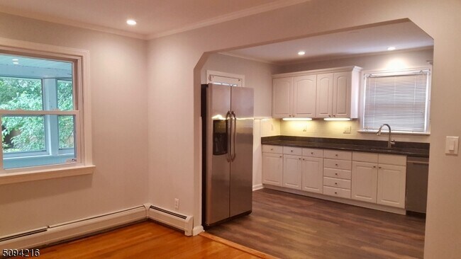 Foto del edificio - 39 Greenfield Ave