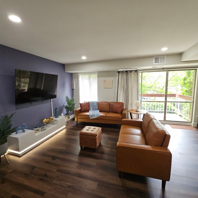 Photo - 10850 Green Mountain Cir Apartment