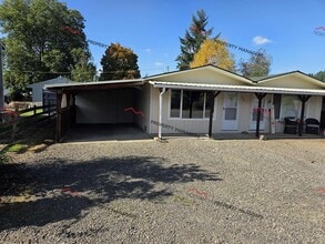 Building Photo - 105 Engle Dr