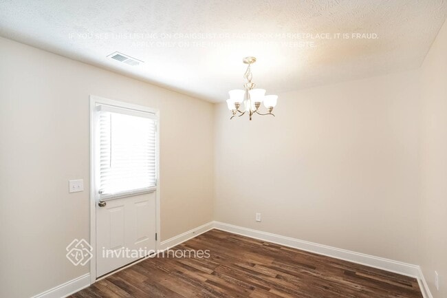 Building Photo - 1070 Berra Dr