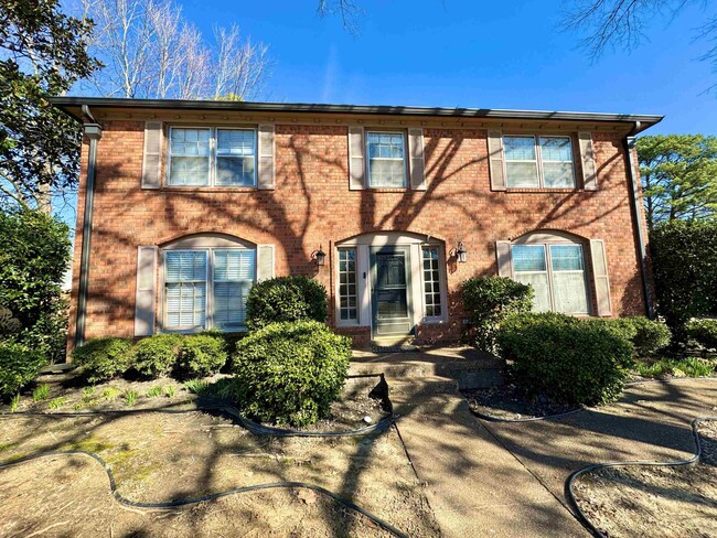 Building Photo - 7888 Farindon Dr