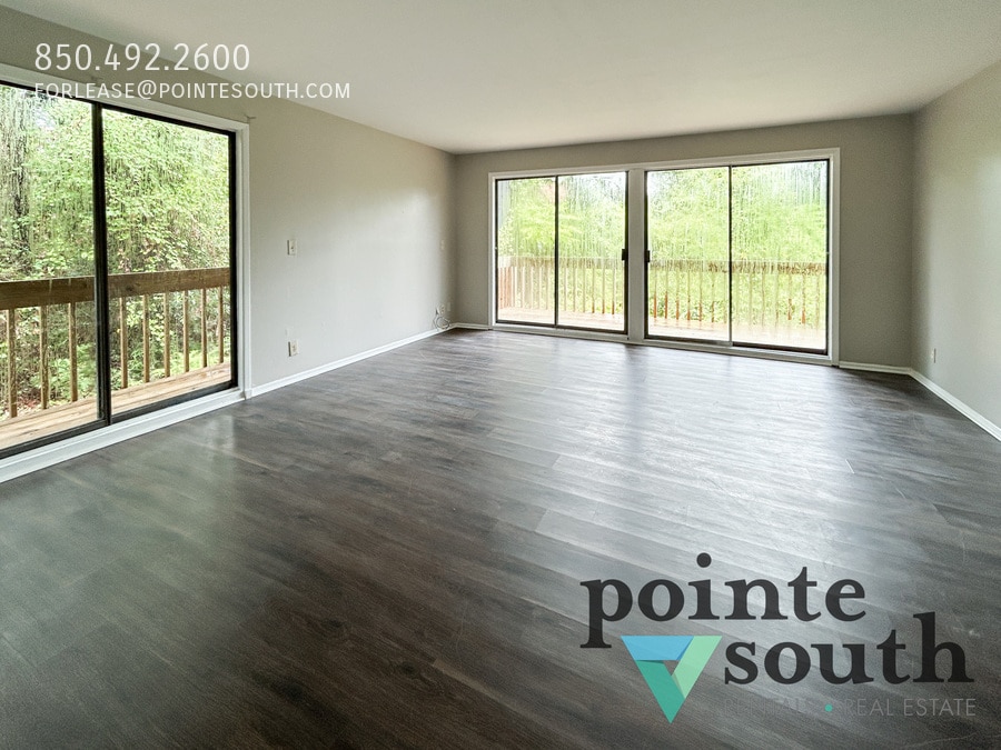 Foto principal - 28520 2nd St