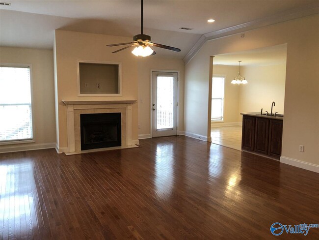 Building Photo - 228 Tanner Point Dr
