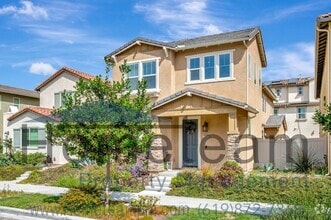 Building Photo - 1315 Ortega St