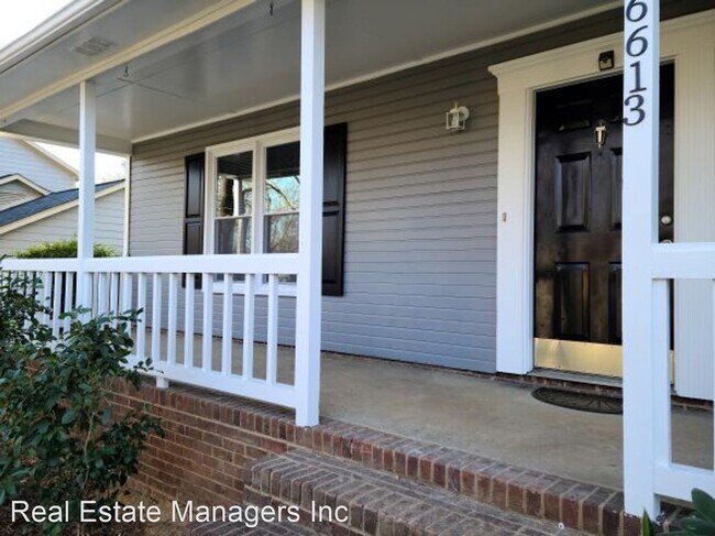 Foto del edificio - 3 br, 2 bath House - 6613 Farrington Ln
