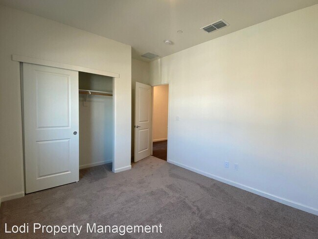 Building Photo - 3 br, 2.5 bath House - 1736 Botticelli Way