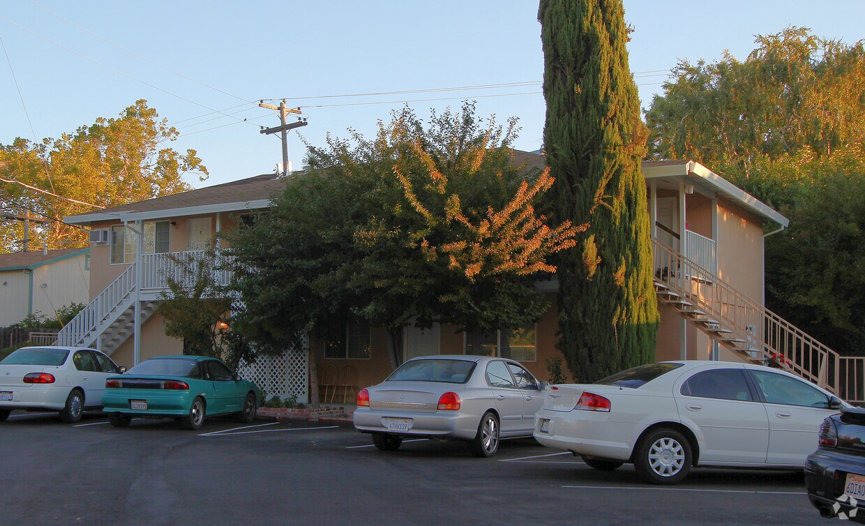 Foto del edificio - 1564 Vermont Ave