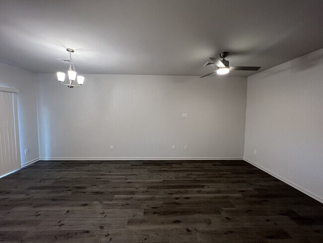 Building Photo - AVAILABLE NOW! BRAND NEW Luxury 3 Bedroom,...