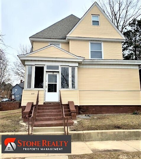 Primary Photo - 532 S 4th St