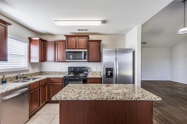 Foto del edificio - 2101 Old Harbor Way