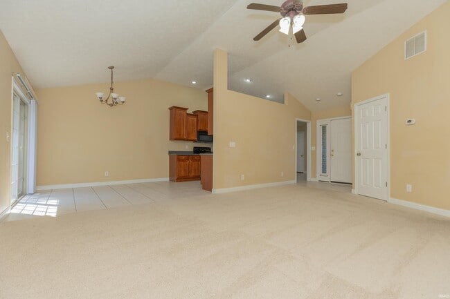 Building Photo - 10599 Tecumseh Dr