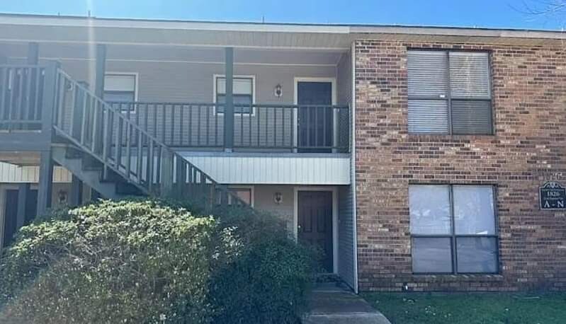 Primary Photo - 1826 S Brightside View Dr