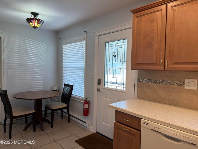 Foto del edificio - 116B Buckingham Dr