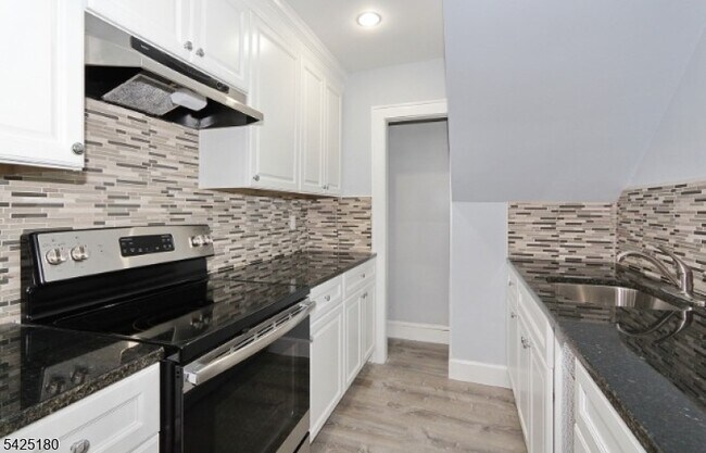 Foto del edificio - 11 Childs Rd