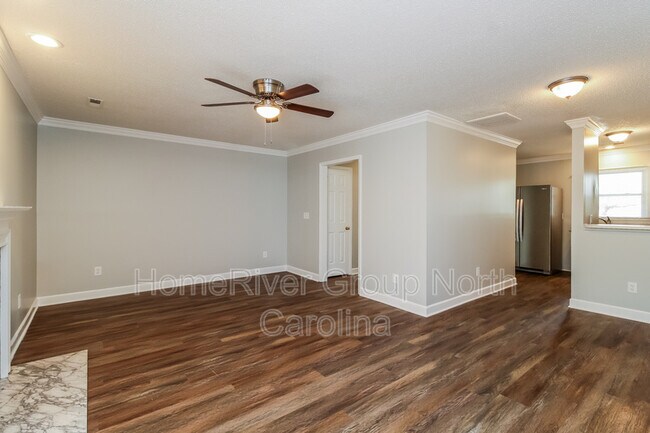 Foto del edificio - 37 Cedar Knoll Dr