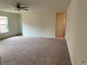 Building Photo - 3947 Turtle Creek