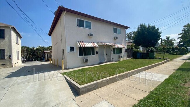 Building Photo - 908 Edith Ave