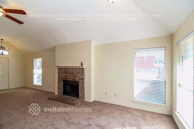 Building Photo - 7614 Maui Ln