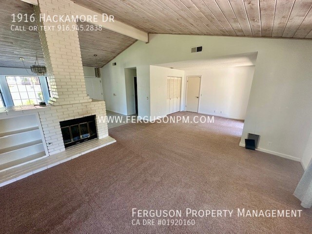 Building Photo - Two Bedroom Home Close to Maidu Park