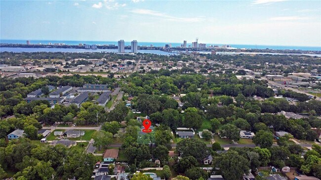 Foto del edificio - 126 Palm Dr