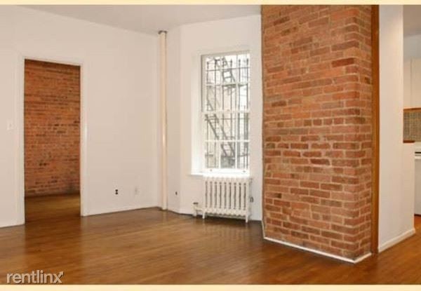 Foto del edificio - 320 E 92nd St