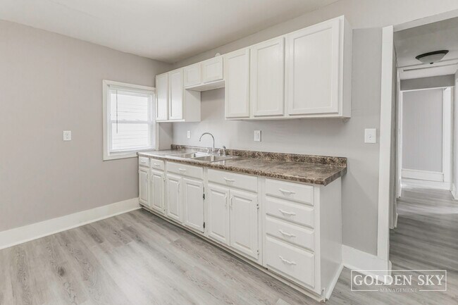 Foto del edificio - 611 West Jackson Street #3