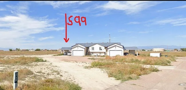 Building Photo - 593 S Aguilar Dr