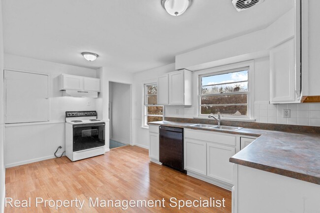 Foto del edificio - 3 br, 1 bath House - 225 Nancy Place