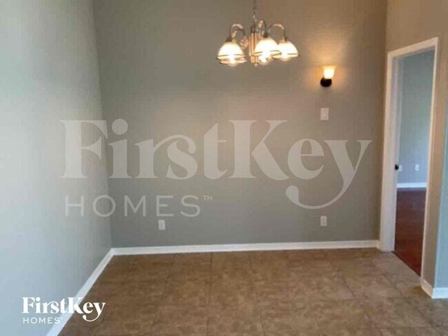 Foto del edificio - 7976 113th Ave Cir E