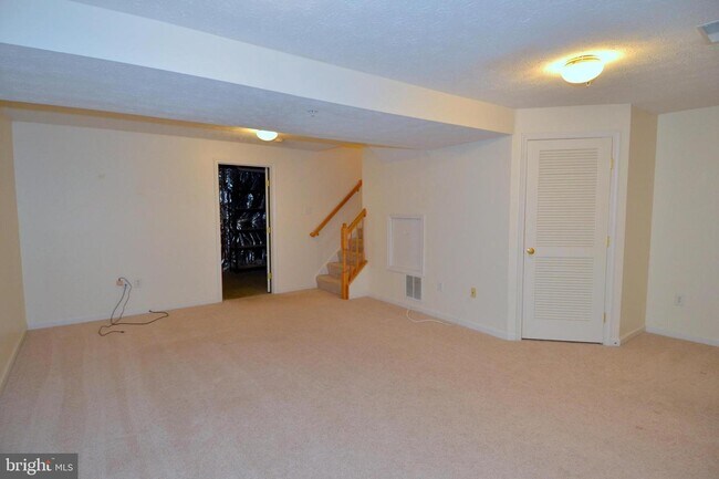 Building Photo - 2417 High Brandy Way