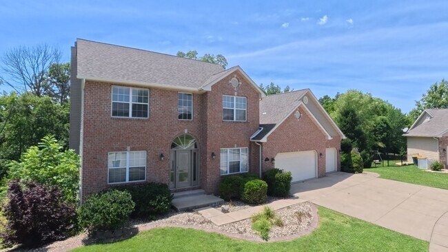 Building Photo - 308 Windsor Forrest Rd
