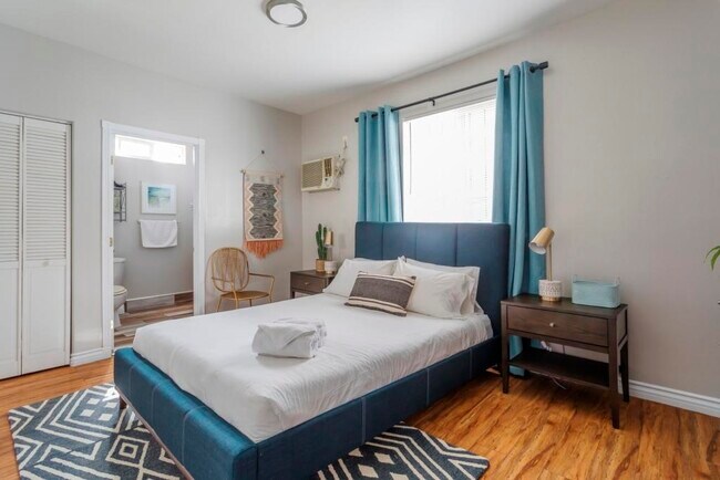 Foto del edificio - 3112 Walton Ave