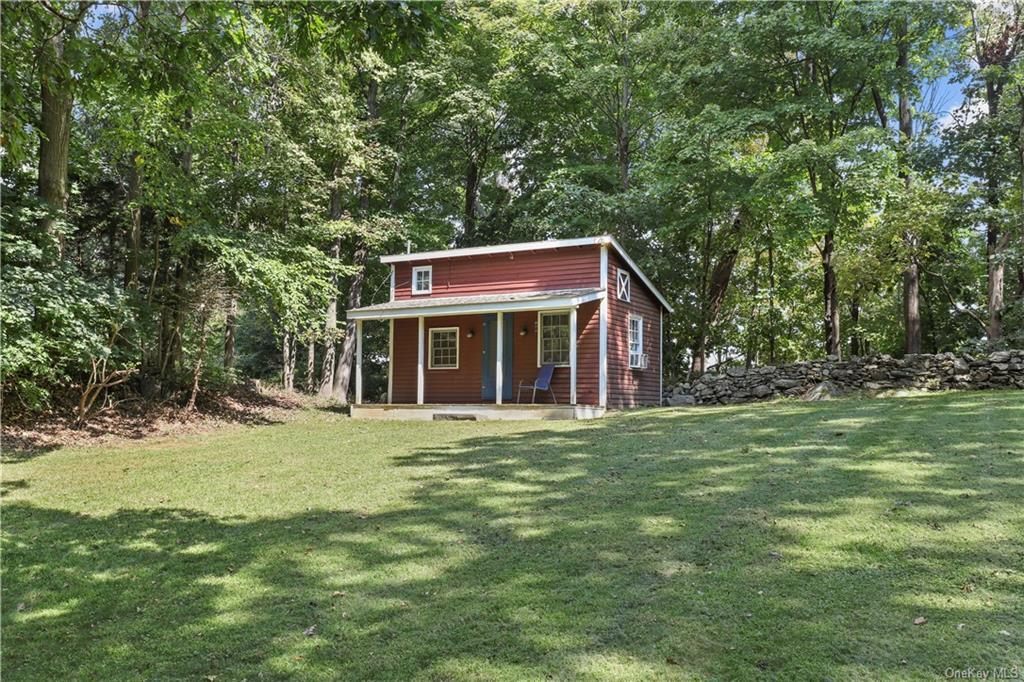 Primary Photo - 34 Whitlockville Rd