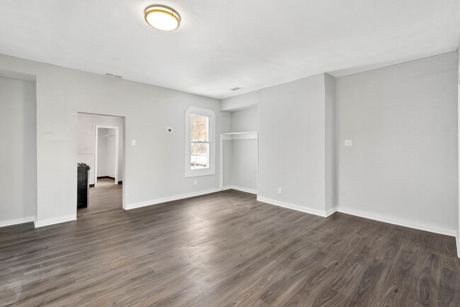 Building Photo - 1740 Arlington Ave