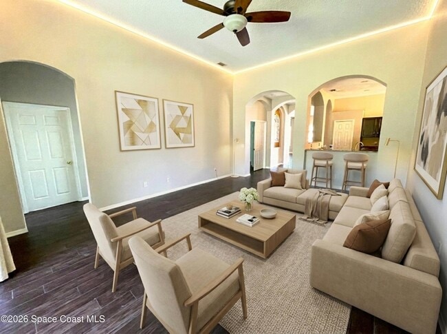 Building Photo - 1600 Tailfeather Ct