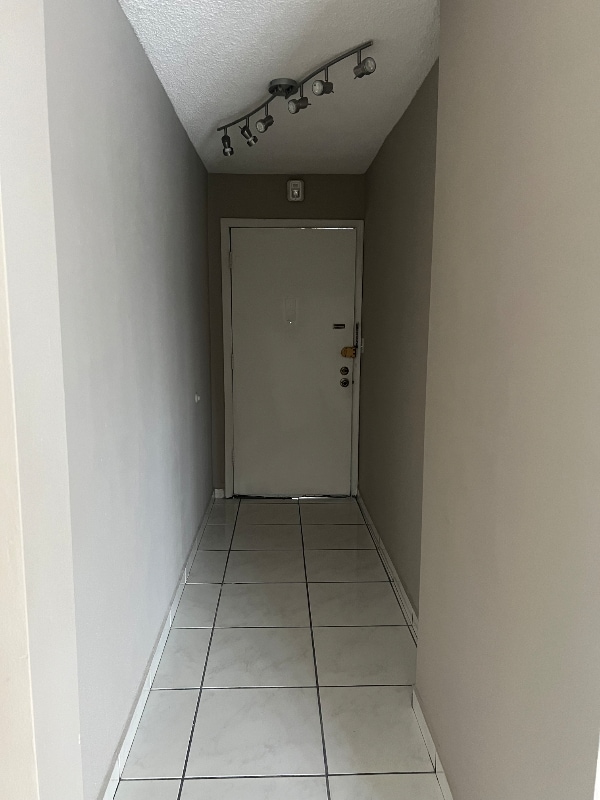 Photo - 2498 SW 17th St (Miami, FL) Apartment