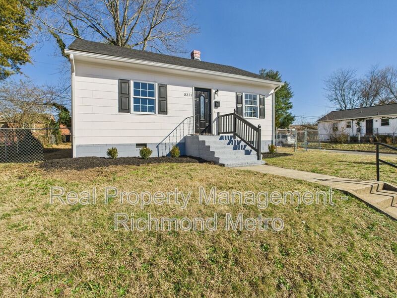 Primary Photo - 5321 Blue Ridge Ave