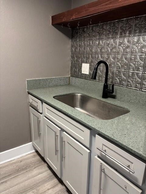 Foto del edificio - 4127 Dolphin Dr