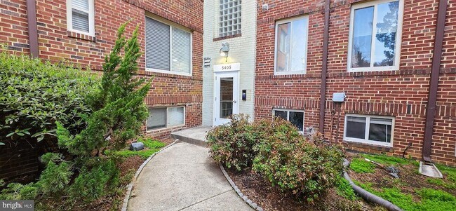 Foto del edificio - 5405 9th St NW