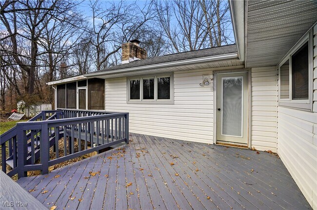 Foto del edificio - 7429 Sylvan Dr