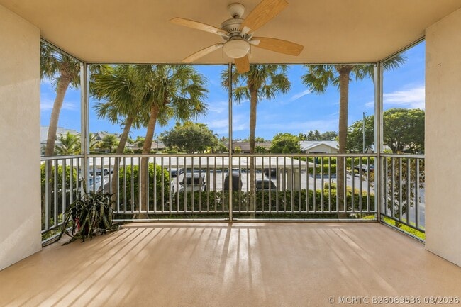 Building Photo - 931 Gardenia Dr