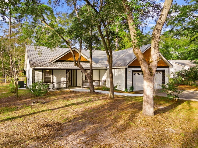 Foto del edificio - 71 Eventide Ln