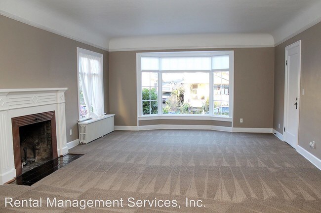 Foto del edificio - 2215 NE 22nd Ave