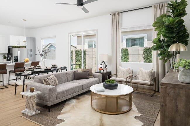 Building Photo - Bungalows on Combs