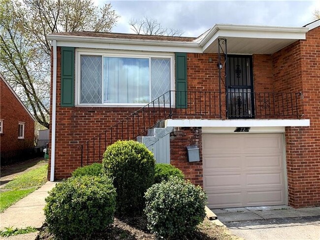 Building Photo - 72 Greenbriar Dr
