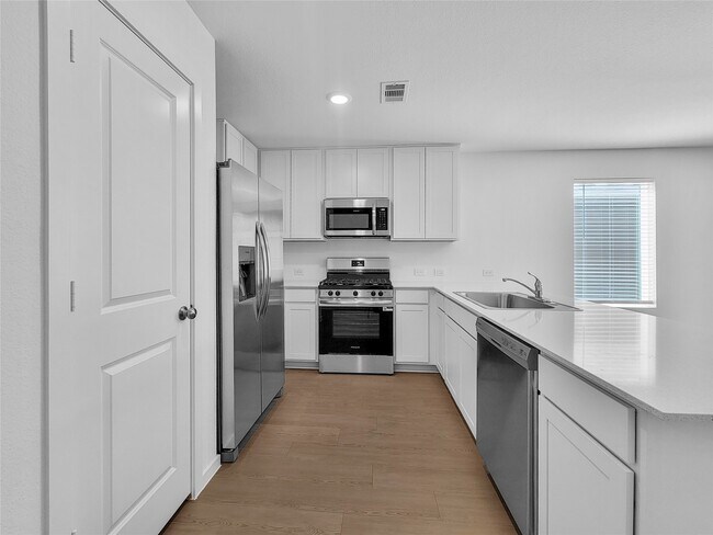 Foto del edificio - 273 Douglas Hls Dr