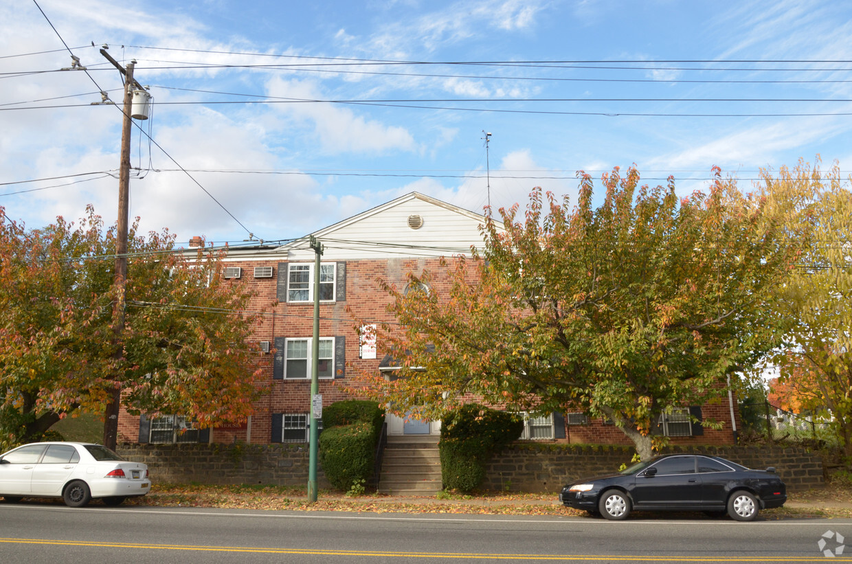 Foto del edificio - Frankford Ave #70