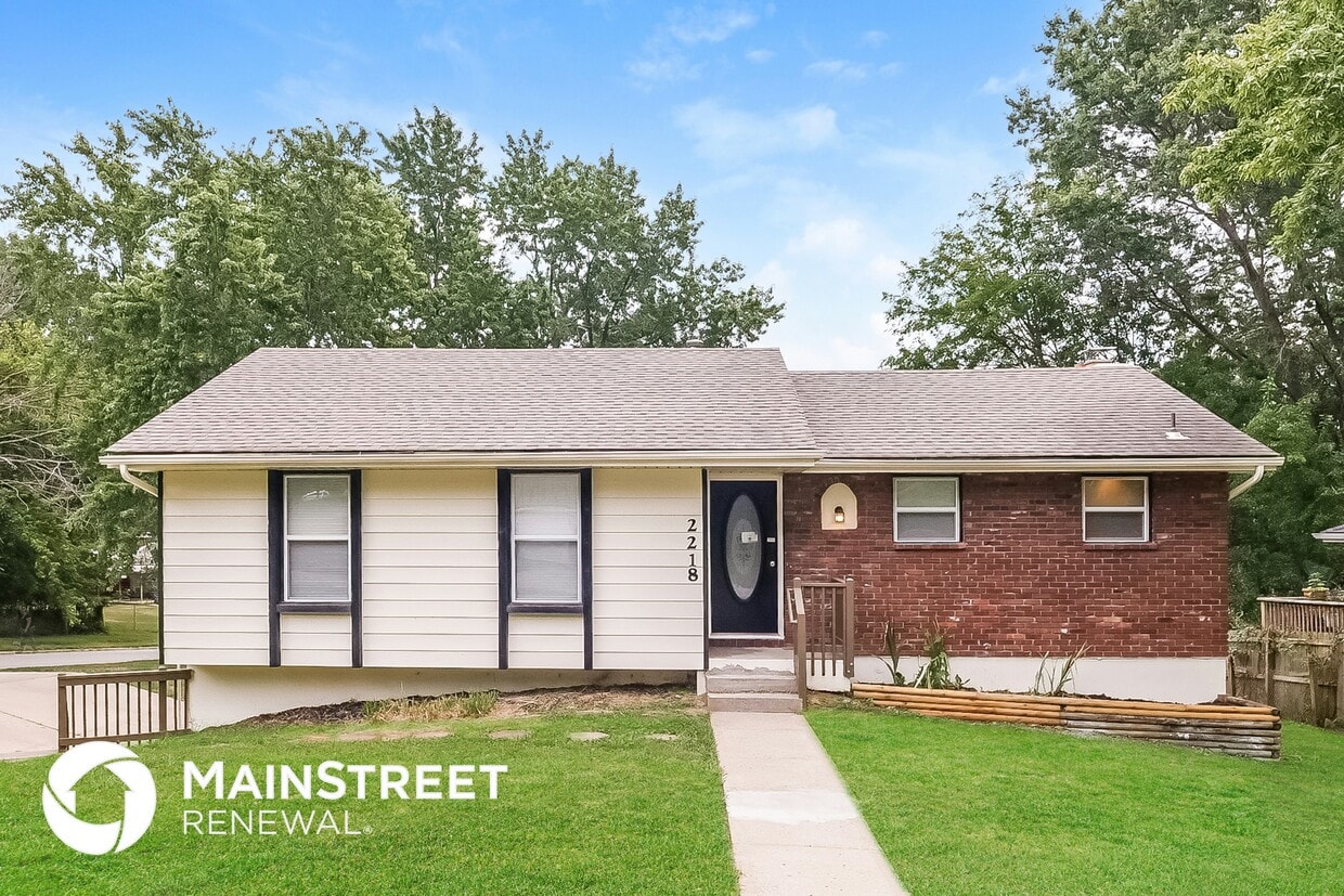 Foto principal - 2218 NW 64th Terrace