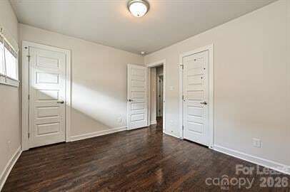 Building Photo - 215 S Gardner Ave